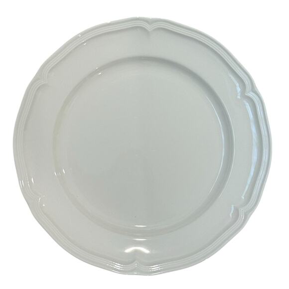 Villeroy & Boch Manoir‎ 1748 White Premium Porcelain 10" Dinner Plates Set of 2 - Picture 3 of 7